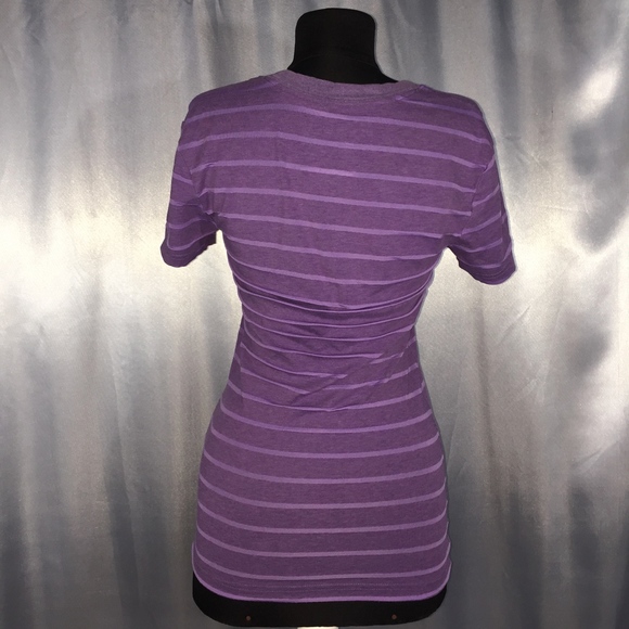 Nike womens "Get it Girl" t-shirt - Picture 3 of 6